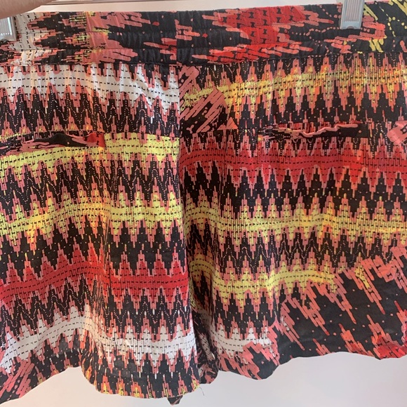 French Connection Boho Shorts Size 8 Medium - Picture 7 of 12